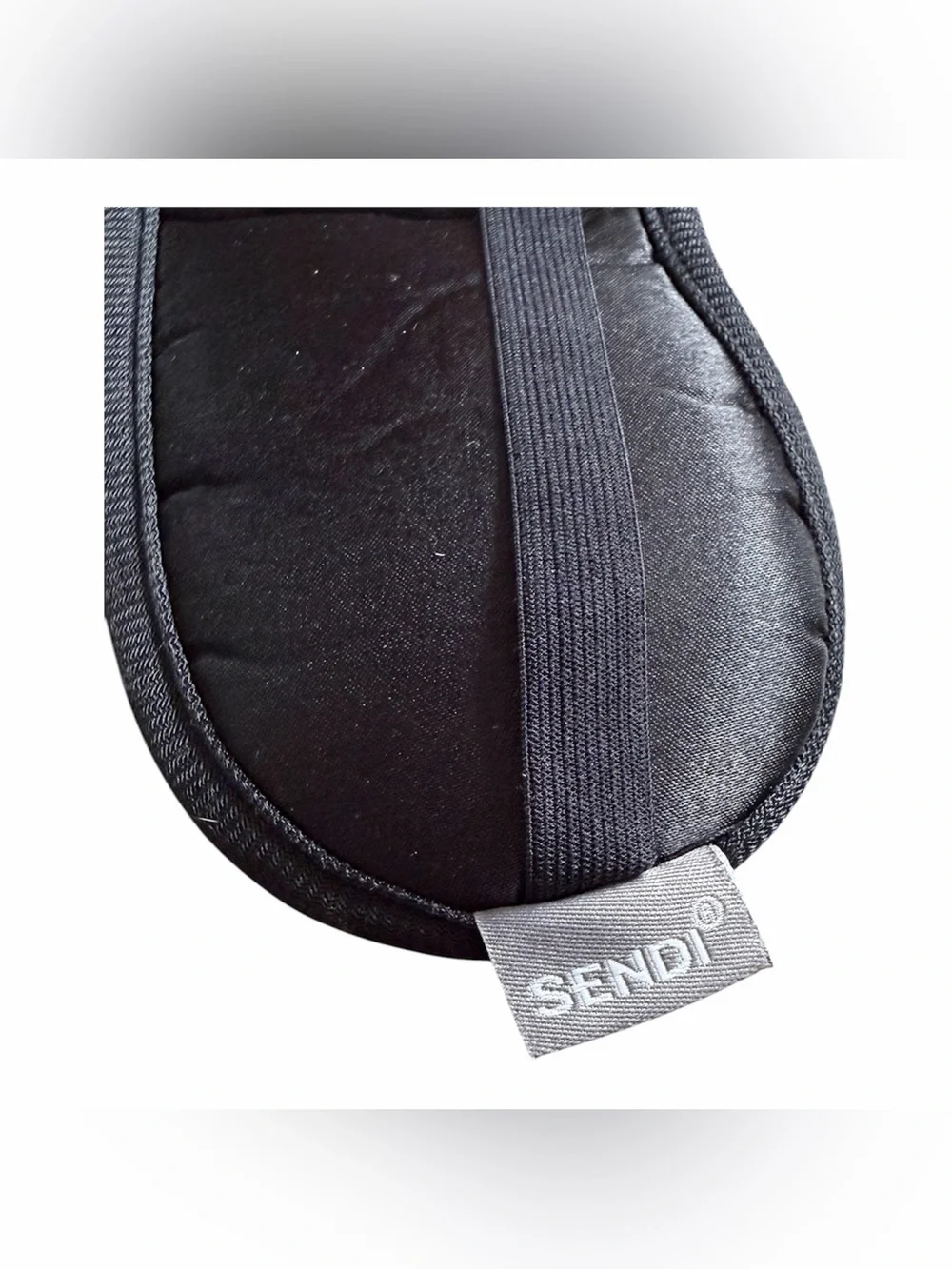 Sendi black single